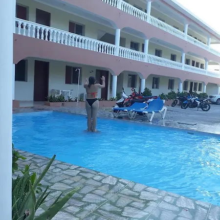 Apartahotel Villa Facal
